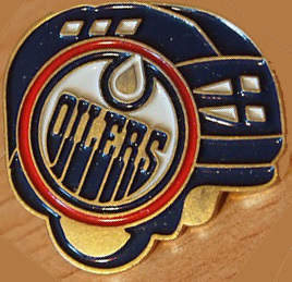 Helm Pin Edmonton Oilers