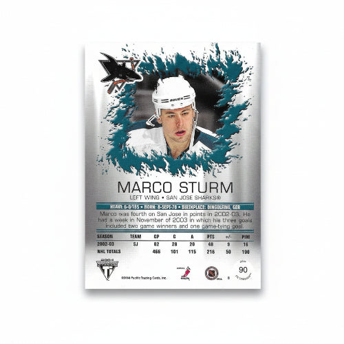 Rückseite der Pacific Titanium NHL Eishockey Sammelkarte #90 von Marco Sturm mit vollständigen Spielerstatistiken und Karrieredaten.

