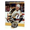 Vorderseite der 1996-97 Donruss Eishockey-Sammelkarte (#191) von Joe Mullen im Trikot der Boston Bruins.